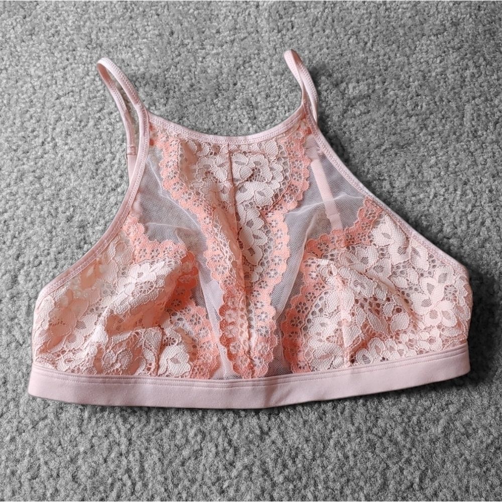 VICTORIA'S SECRET BRALETTE